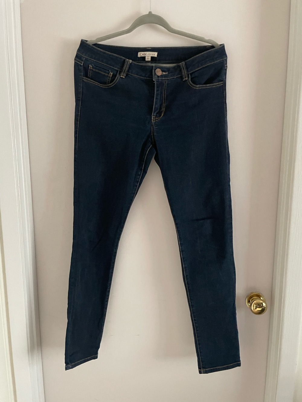CAbi Jeans Skinny Dark Rinse Stretch Denim EUC — Size 8